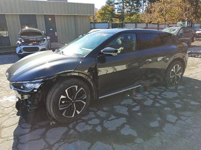 KIA EV6 LIGHT 2023 with VIN KNDC34LA8P5156915 - Photo from auction