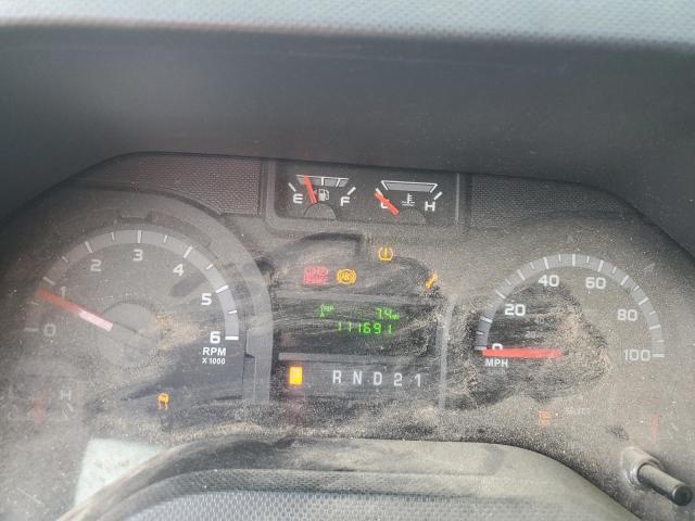 Photo 9 from auction – 2011 FORD ECONOLINE with VIN 1FTNE1EW3BDA90928