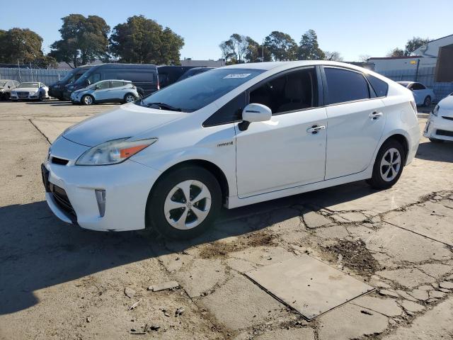TOYOTA PRIUS 2013 with VIN JTDKN3DU5D1657658 - Photo from auction