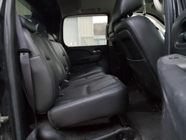 Photo 10 from auction – 2012 CHEVROLET AVALANCHE with VIN 3GNTKFE74CG294431