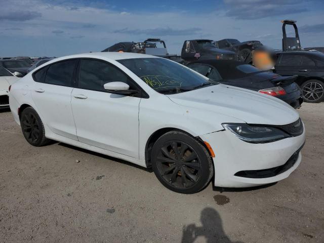 Photo 4 from auction – 2015 CHRYSLER 200 S with VIN 1C3CCCBB3FN585192