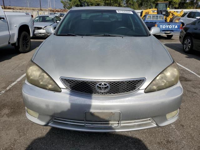 Photo 5 from auction – 2005 TOYOTA CAMRY SE with VIN JTDBA32K550025862
