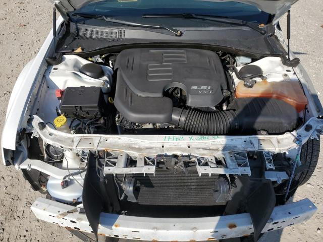 Photo 11 from auction – 2011 CHRYSLER 300 LIMITE with VIN 2C3CA5CG1BH595184