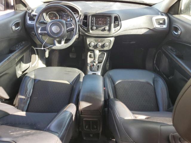 Photo 8 from auction – 2017 JEEP COMPASS LA with VIN 3C4NJDBB6HT680462