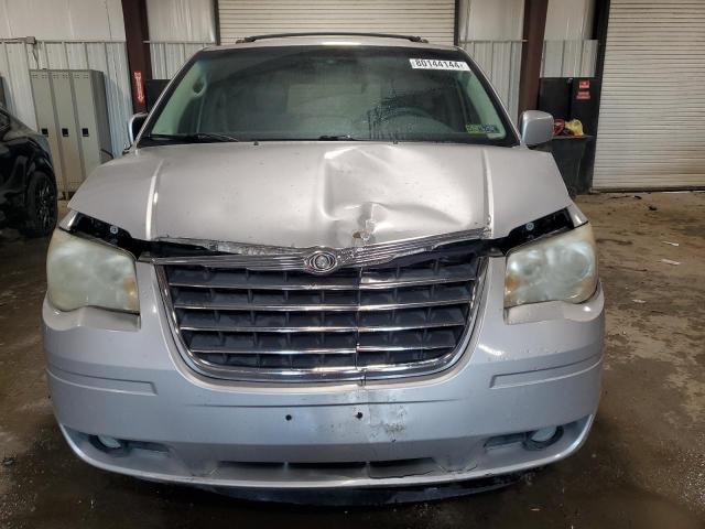 Photo 5 from auction – 2008 CHRYSLER TOWN & COU with VIN 2A8HR54P38R818247