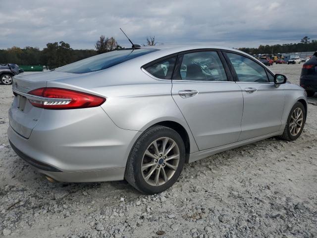 Photo 3 from auction – 2017 FORD FUSION SE with VIN 3FA6P0H72HR199965