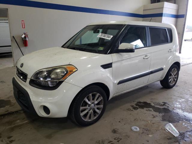KIA SOUL + 2013 with VIN KNDJT2A62D7765718 - Photo from auction