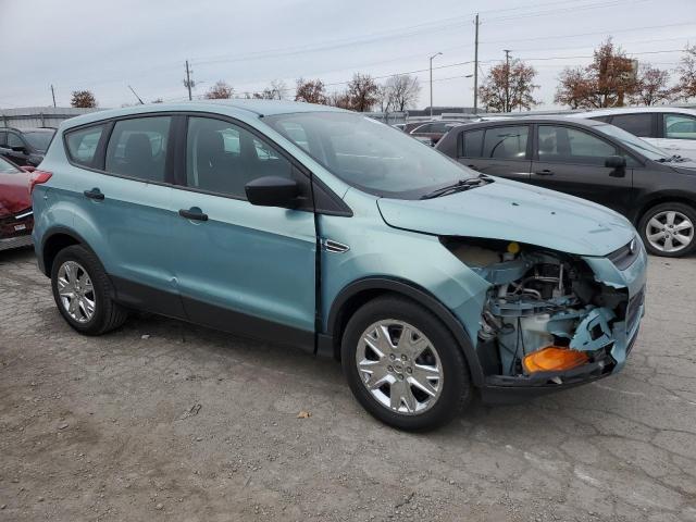 Photo 4 from auction – 2013 FORD ESCAPE S with VIN 1FMCU0F76DUA99763