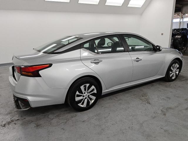 Photo 3 from auction – 2023 NISSAN ALTIMA S with VIN 1N4BL4BV6PN398396