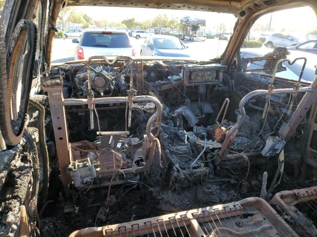 Photo 8 from auction – 2004 CHEVROLET SILVERADO with VIN 1GCHK23214F251165
