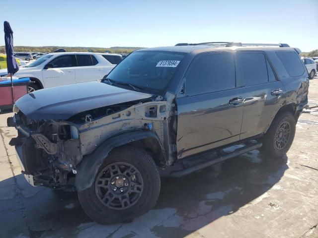 TOYOTA 4RUNNER SR 2022 with VIN JTEFU5JR7N5274116 - Photo from auction
