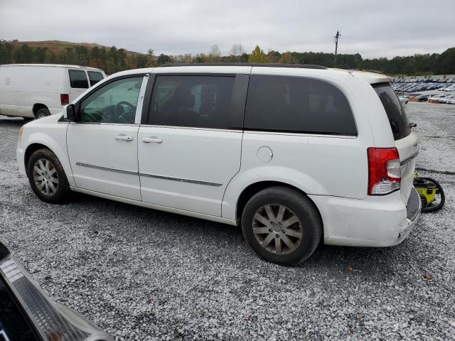 Photo 2 from auction – 2015 CHRYSLER TOWN & COU with VIN 2C4RC1BG1FR696333