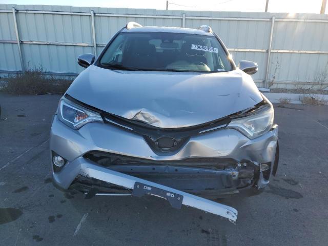 Photo 5 from auction – 2018 TOYOTA RAV4 ADVEN with VIN 2T3RFREV9JW842010