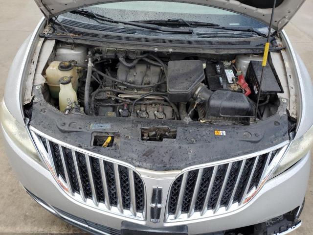 Photo 12 from auction – 2011 LINCOLN MKX with VIN 2LMDJ8JK7BBJ17864