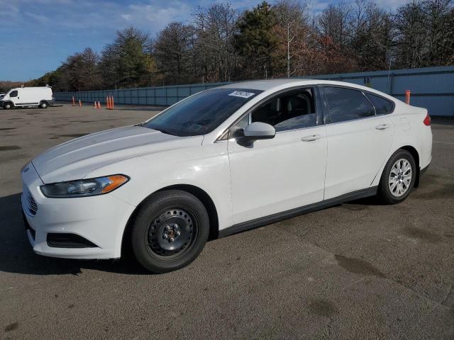 FORD FUSION S 2013 with VIN 3FA6P0G74DR187568 - Photo from auction