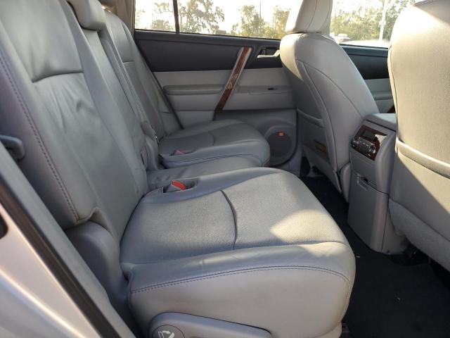 Photo 11 from auction – 2011 TOYOTA HIGHLANDER with VIN 5TDYK3EH9BS047010