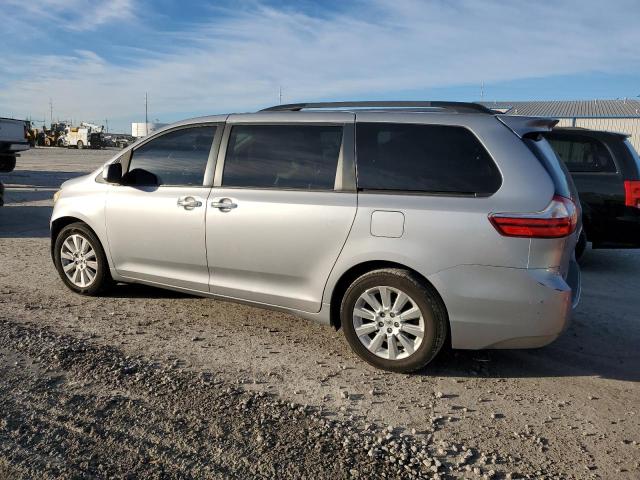 Photo 2 from auction – 2015 TOYOTA SIENNA XLE with VIN 5TDDK3DC9FS101366