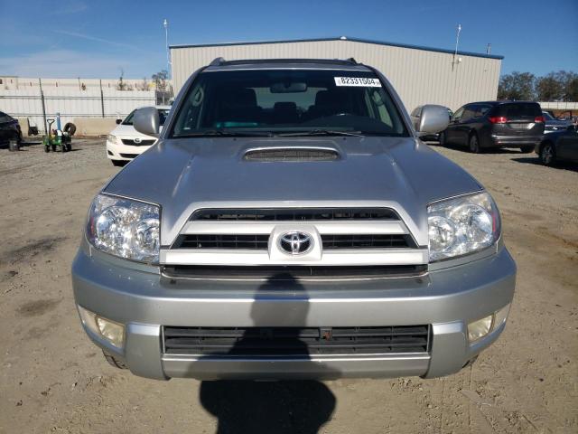 Photo 5 from auction – 2005 TOYOTA 4RUNNER SR with VIN JTEBU14R858045977