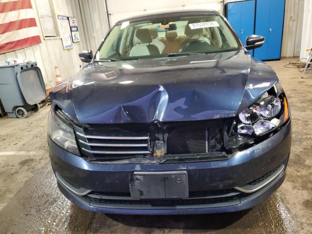 Photo 5 from auction – 2014 VOLKSWAGEN PASSAT S with VIN 1VWAT7A33EC096707