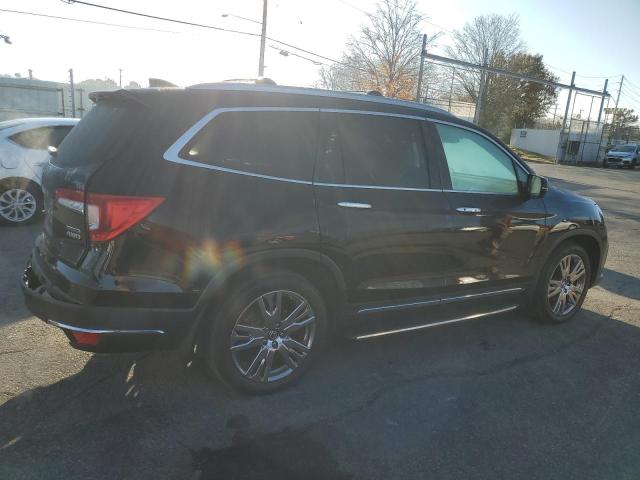 Photo 3 from auction – 2019 HONDA PILOT TOUR with VIN 5FNYF6H64KB022682