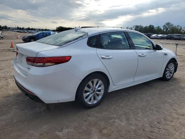 Photo 3 from auction – 2016 KIA OPTIMA EX with VIN 5XXGU4L36GG057554