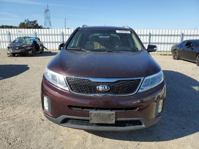 Photo 5 from auction – 2015 KIA SORENTO LX with VIN 5XYKTDA69FG554036