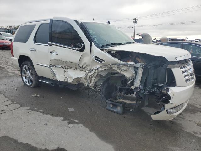 Photo 4 from auction – 2014 CADILLAC ESCALADE L with VIN 1GYS4BEF2ER178558