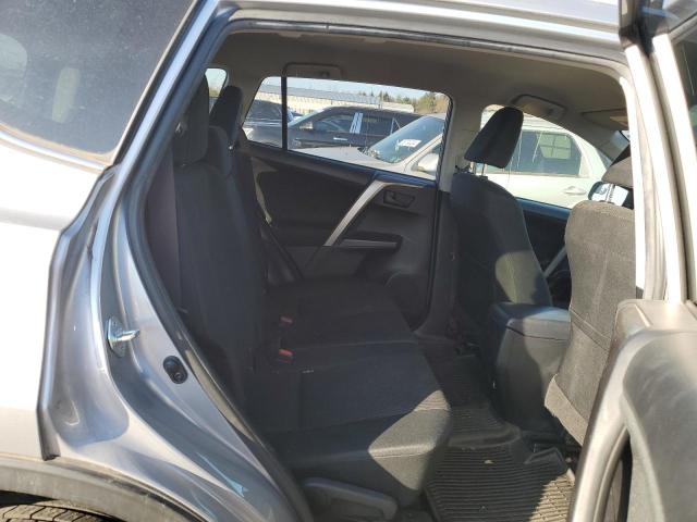 Photo 11 from auction – 2018 TOYOTA RAV4 LE with VIN JTMBFREV8JJ211197