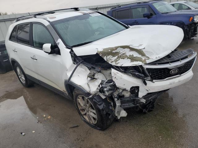 Photo 4 from auction – 2014 KIA SORENTO LX with VIN 5XYKTCA69EG529761