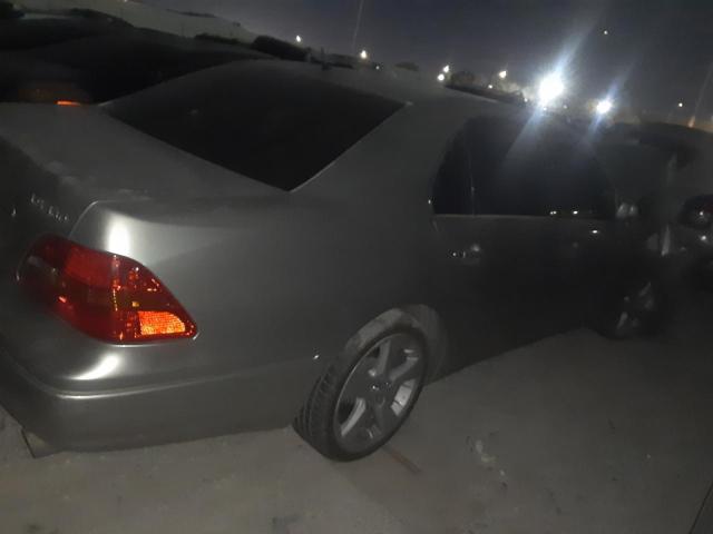 Photo 3 from auction – 2002 LEXUS LS 430 with VIN JTHBN30F320075051