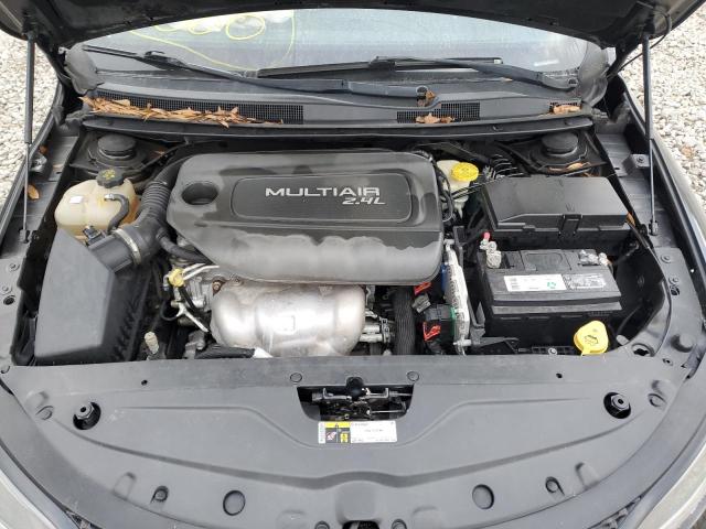 Photo 11 from auction – 2015 CHRYSLER 200 LIMITE with VIN 1C3CCCAB1FN698320