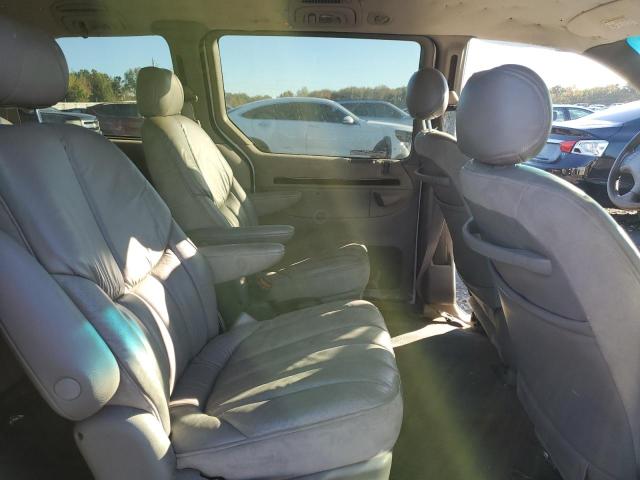 Photo 11 from auction – 2000 CHRYSLER TOWN & COU with VIN 1C4GP64L3YB679845