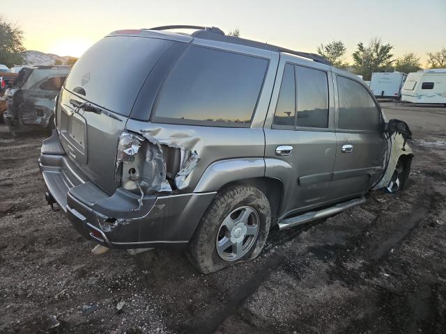 Photo 3 from auction – 2005 CHEVROLET TRAILBLAZE with VIN 1GNDT13S752110722