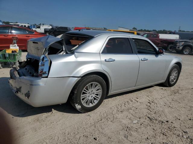 Photo 3 from auction – 2010 CHRYSLER 300 TOURIN with VIN 2C3CA5CV6AH201188