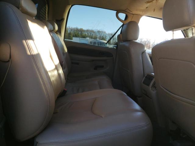 Photo 10 from auction – 2004 CHEVROLET AVALANCHE with VIN 3GNEK12T54G111133