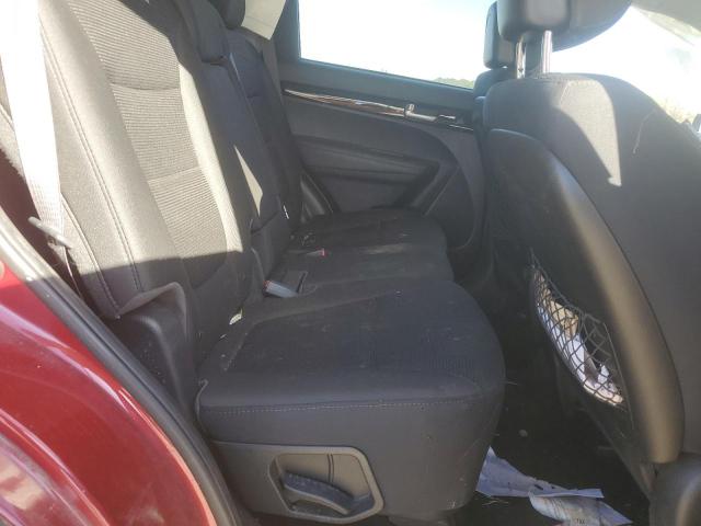 Photo 11 from auction – 2015 KIA SORENTO LX with VIN 5XYKT3A68FG559741