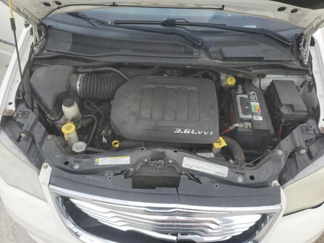 Photo 12 from auction – 2011 CHRYSLER TOWN & COU with VIN 2A4RR8DG1BR612326
