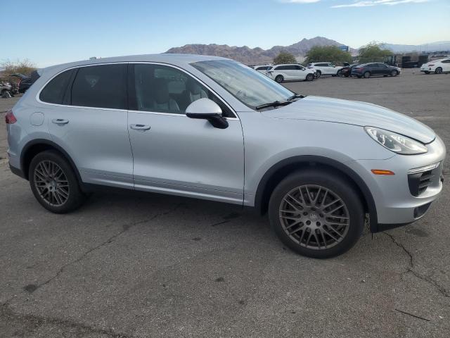 Photo 4 from auction – 2016 PORSCHE CAYENNE with VIN WP1AA2A20GKA15799