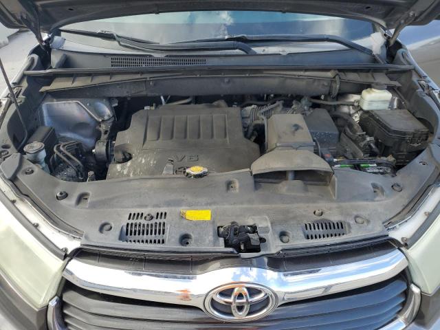 Photo 12 from auction – 2015 TOYOTA HIGHLANDER with VIN 5TDKKRFH6FS071407