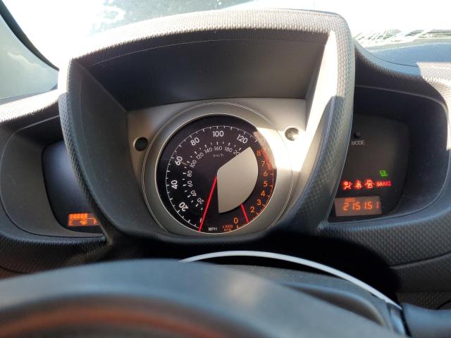 Photo 9 from auction – 2009 TOYOTA SCION XD with VIN JTKKU10449J040863