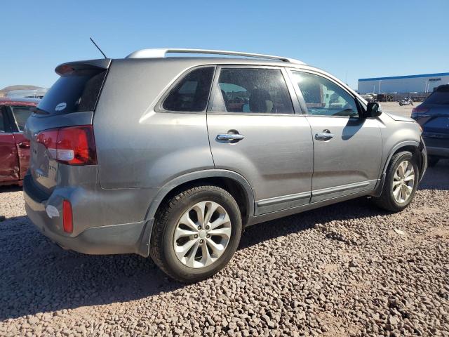 Photo 3 from auction – 2015 KIA SORENTO EX with VIN 5XYKU4A70FG566288