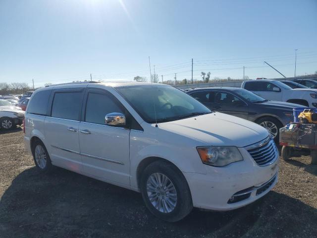 Photo 4 from auction – 2012 CHRYSLER TOWN & COU with VIN 2C4RC1GGXCR152255