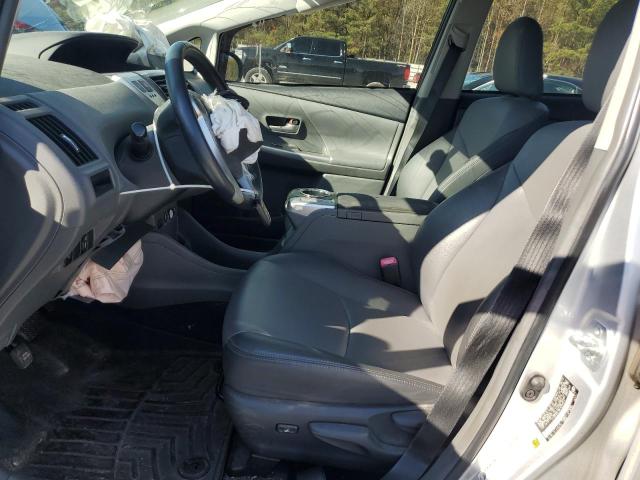 Photo 7 from auction – 2014 TOYOTA PRIUS V with VIN JTDZN3EU8E3295814