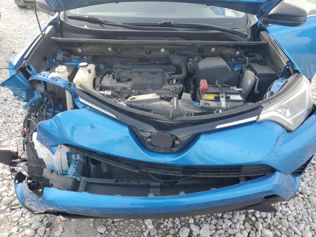 Photo 12 from auction – 2017 TOYOTA RAV4 LE with VIN JTMBFREV5HJ153012