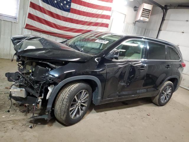 TOYOTA HIGHLANDER 2018 with VIN 5TDKZRFH9JS542633 - Photo from auction