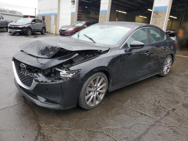 MAZDA 3 PREFERRE 2019 with VIN JM1BPACL4K1112121 - Photo from auction