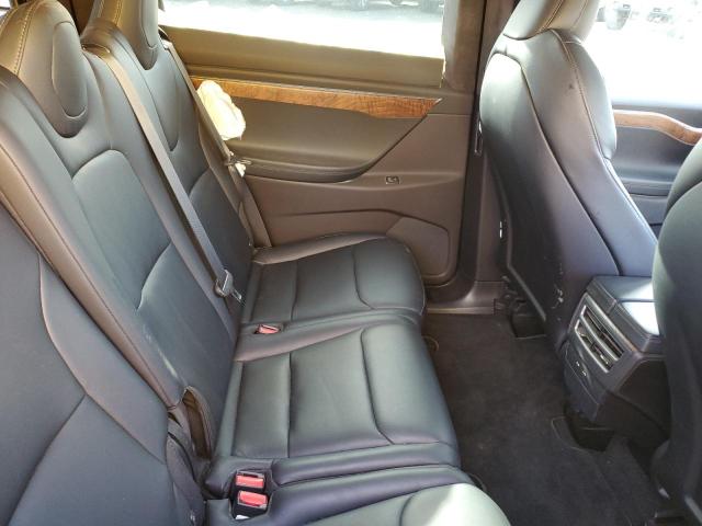 Photo 10 from auction – 2020 TESLA MODEL X with VIN 5YJXCAE29LF238117