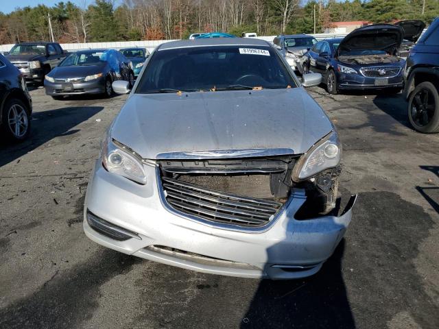 Photo 5 from auction – 2012 CHRYSLER 200 LX with VIN 1C3CCBAB5CN320801