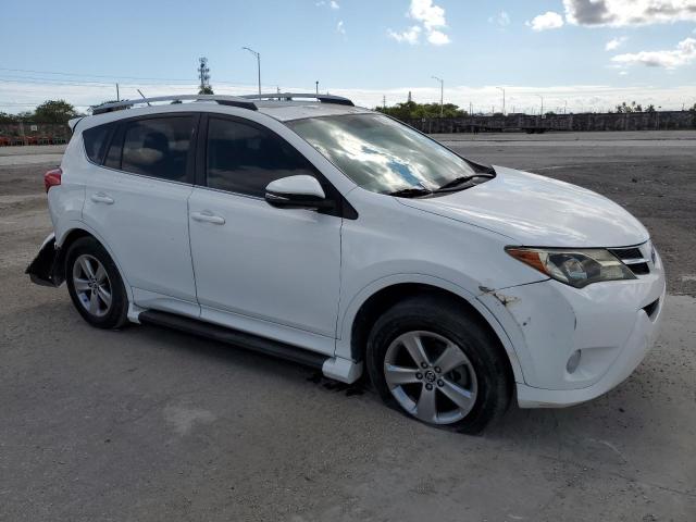 Photo 4 from auction – 2015 TOYOTA RAV4 XLE with VIN 2T3WFREV3FW180791