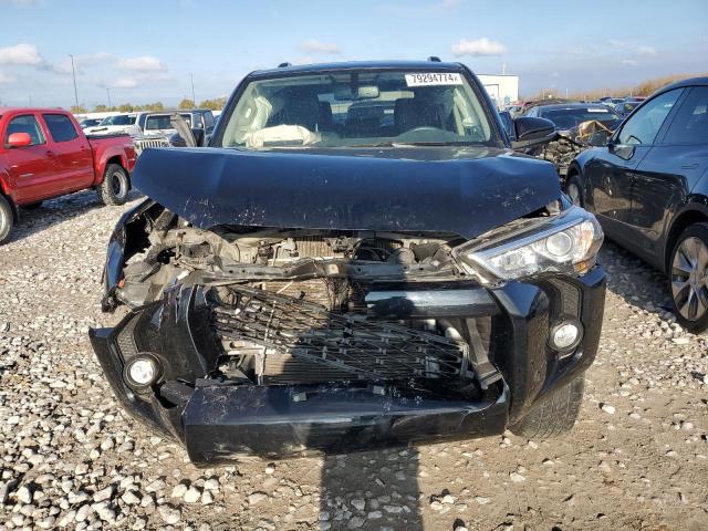 Photo 5 from auction – 2019 TOYOTA 4RUNNER SR with VIN JTEBU5JRXK5705073